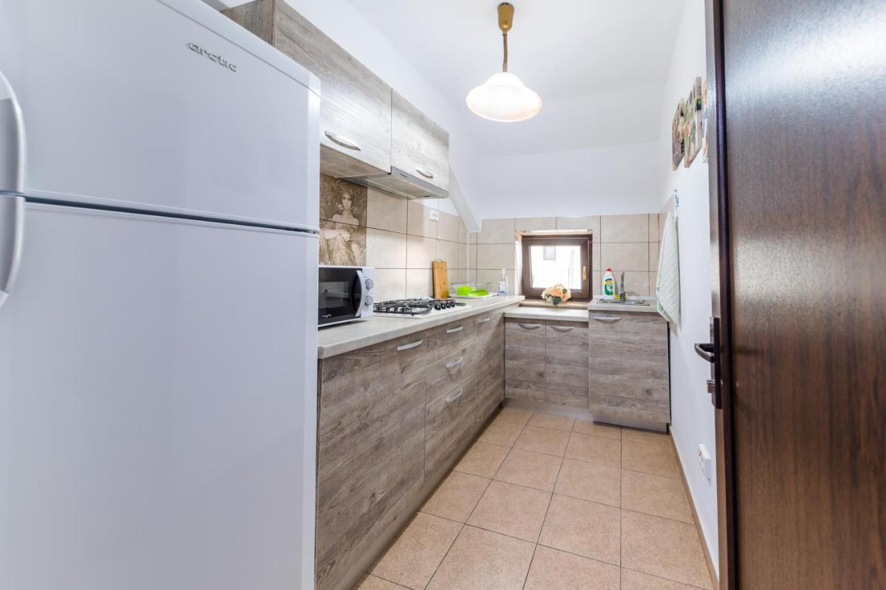Vila Yna Năvodari Extérieur photo