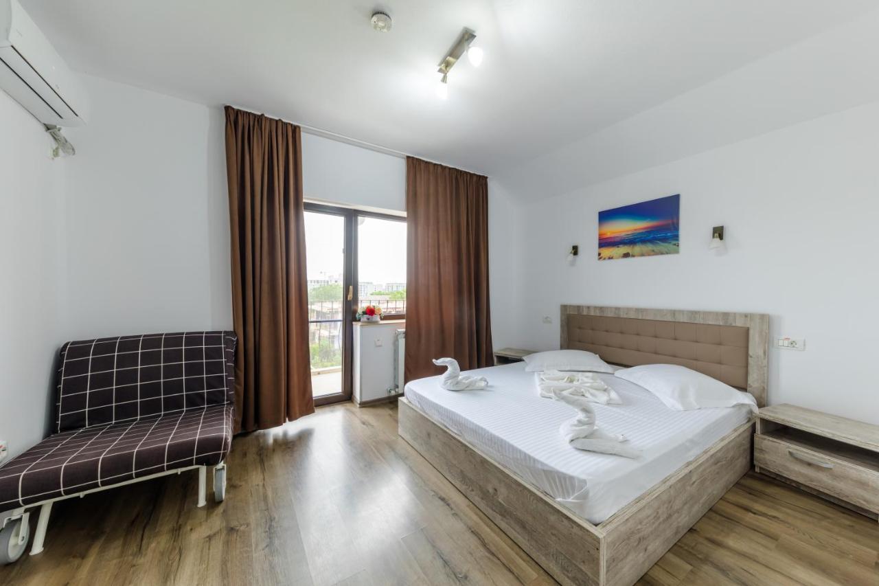 Vila Yna Năvodari Extérieur photo