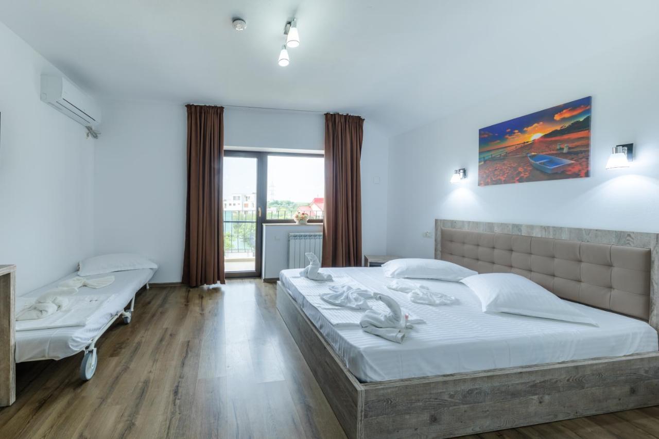 Vila Yna Năvodari Extérieur photo