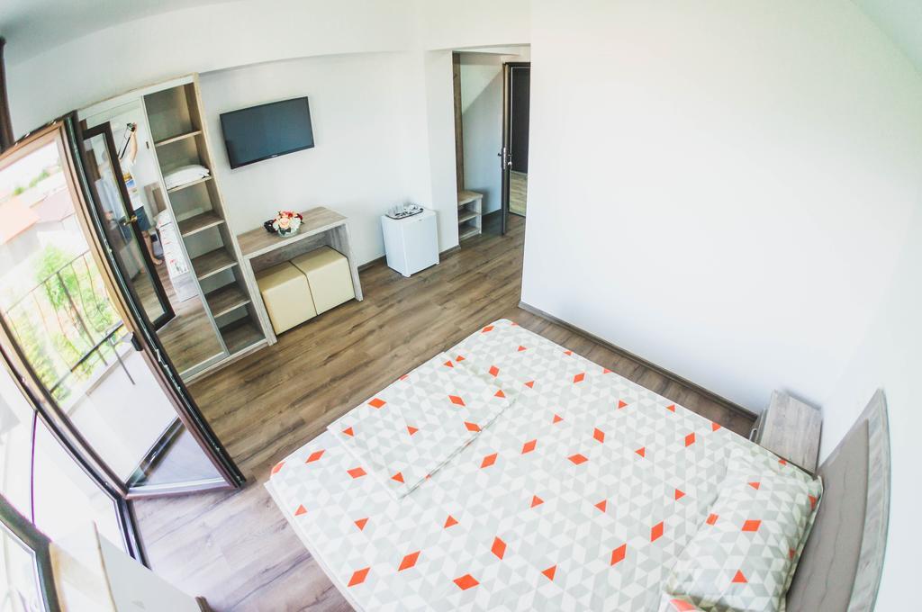 Vila Yna Năvodari Extérieur photo